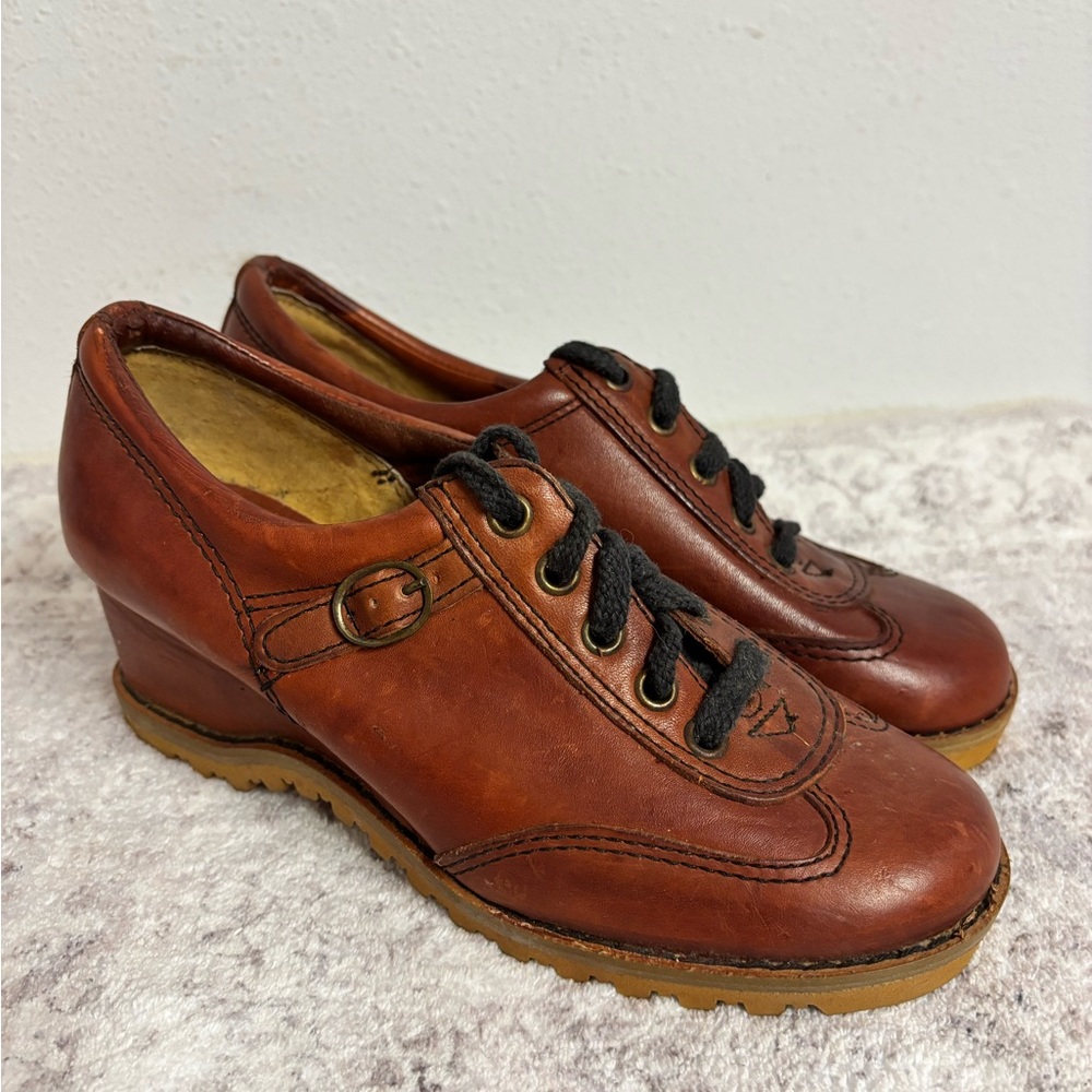 Chic Brown Leather Wedge Shoes